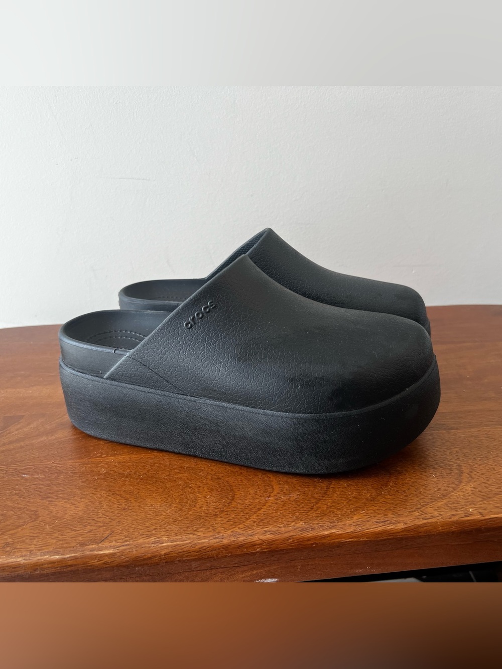 CROCS Dylan Women's Black Platform Clog Mule